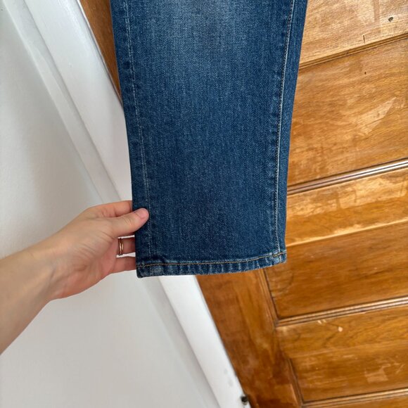 6397 Shorty Jean in Vintage Medium Wash - 25 - Picture 6 of 11